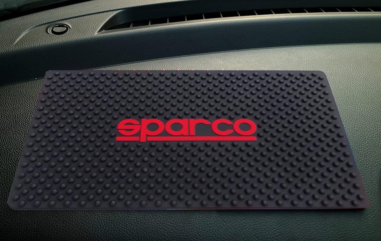 Sparco-Small-4.jpg